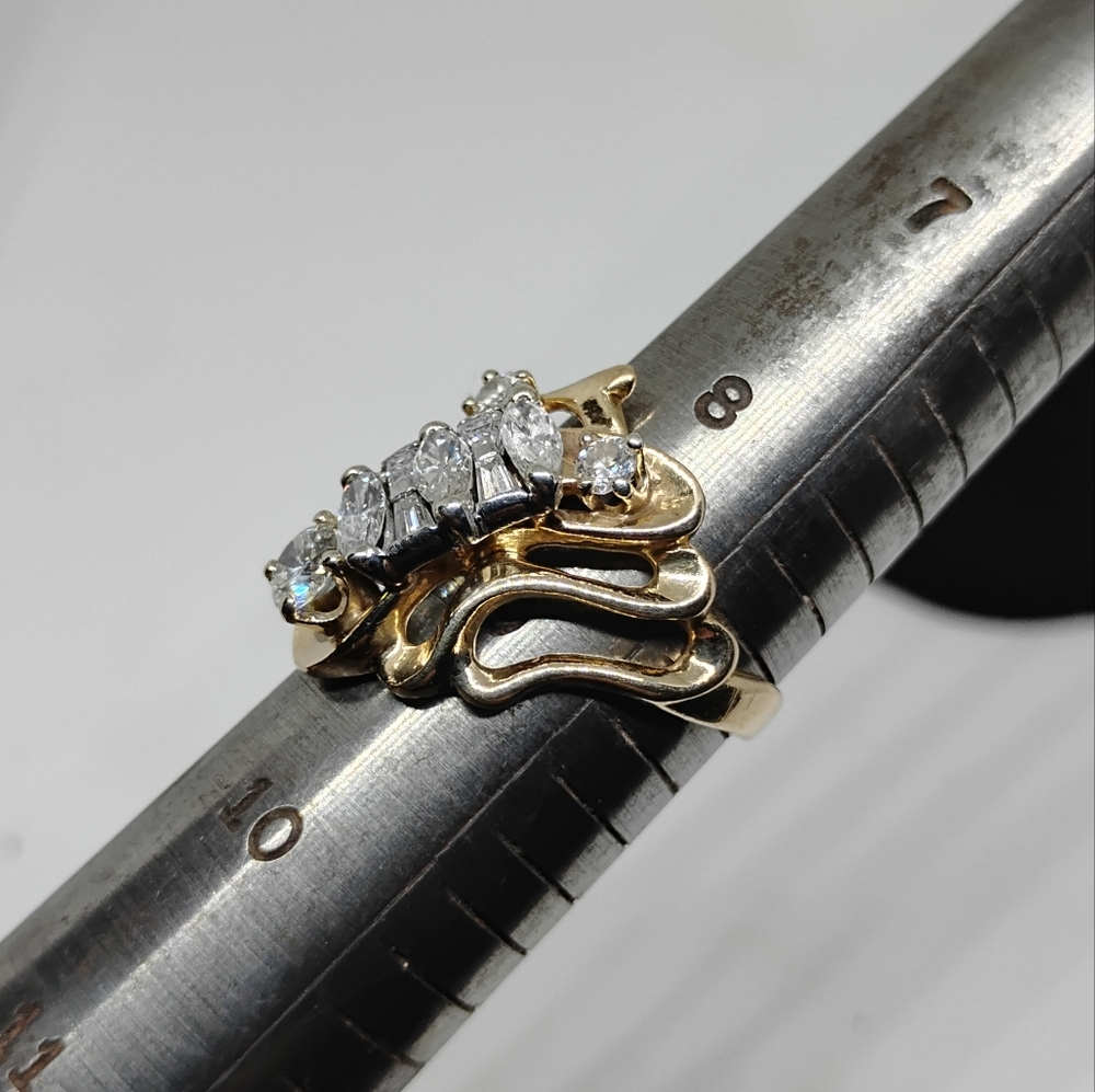 Ladies Statement Ring - Picture 5 of 6